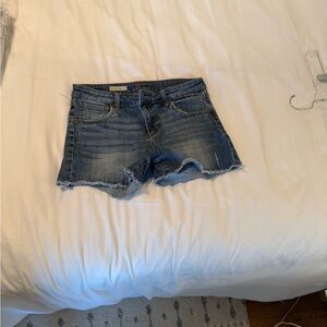Kut from Kloth gidget frey denim shorts